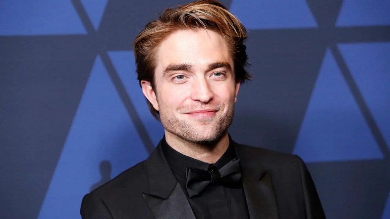 रॉबर्ट पैटिनसन का 'वैंपायर' से 'बैटमैन' तक का सफर, 12 साल की उम्र में शुरू की मॉडलिंग, लड़की की तरह दिखते थे तो मिलता था बहुत काम