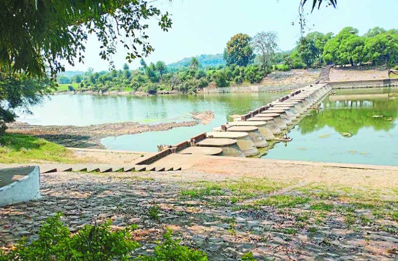 कालीदास डैम खाली, इसे भरने हलाली से पानी छोड़ा तो रास्ते में आ रही रुकावट