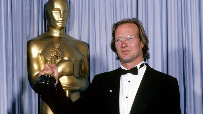 ऑस्कर विनर हॉलिवुड ऐक्टर William Hurt का 71 की उम्र में हुआ निधन, जानिए क्या थी वजह