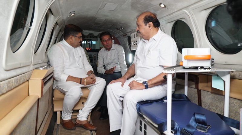 गुजरात में अब एयर एम्बुलेंस भी शुरू, 108 नंबर से ही पा सकेंगे सुविधा