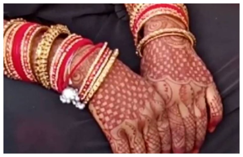 नकल के लिए लड़की ने अपनाई यह तरकीब, जानकर हो जाएंगे हैरान