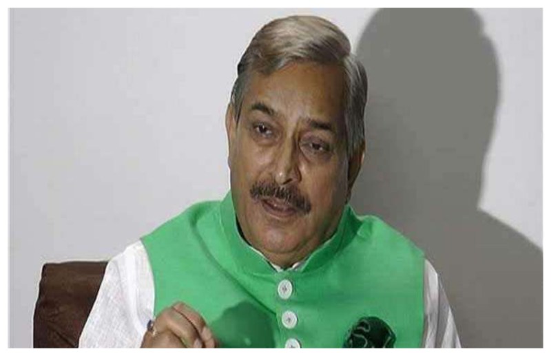 कांग्रेस पार्टी के वरिष्ठ नेता प्रमोद तिवारी ने भाजपा पर साधा निशाना, कहा- हम दो हमारे दो के रास्ते पर चल रही है सरकार