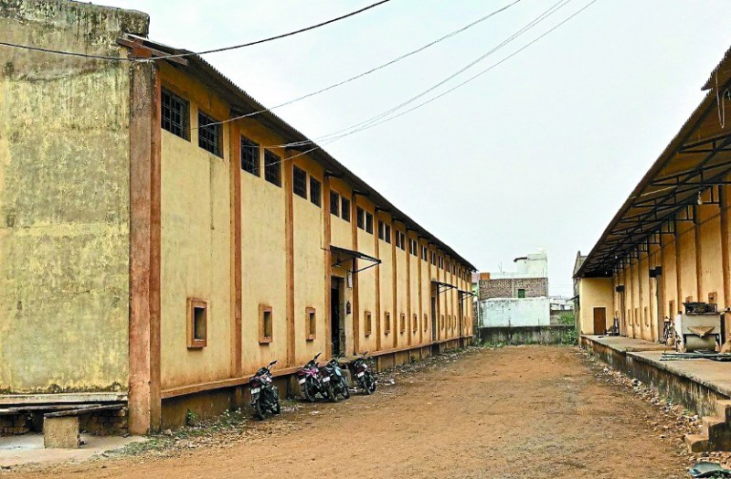 अनाज सड़ने से बचाना है तो तलाशना होंगे नए गोदाम