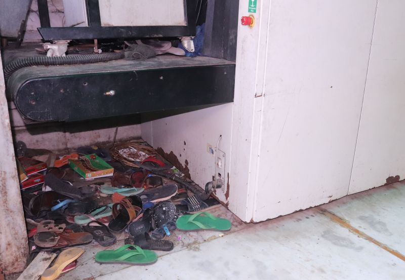 Ajmer Dargah News : यहां जूते-चप्पल का होता है एक्स-रे