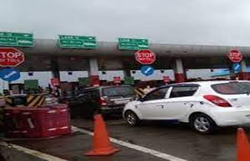 मंहगे तेल के साथ दोहरी मार का सबब बन जाएगा टोल टैक्स