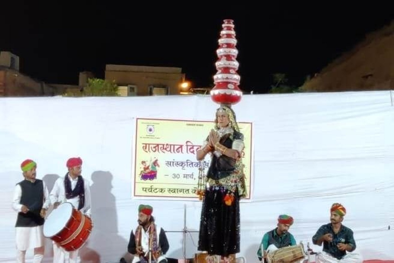 म्हारे हिवड़े रो हार टूटो राज.... सोनार दुर्ग से बही लोक संस्कृति की सरिता