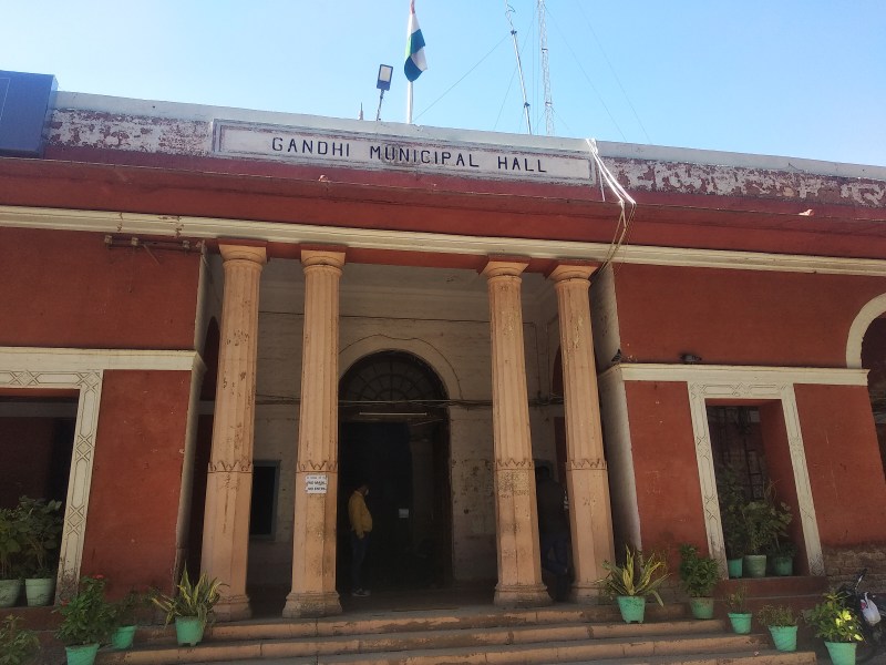 शहर में दस स्थानों पर और खुलेगी इंदिरा रसोई