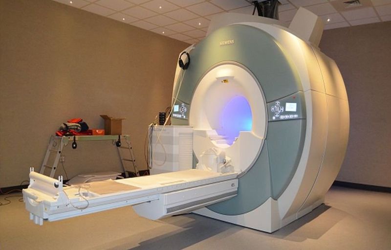MRI test - सरकार ने की एमआरआई जांच फ्री, लेकिन करने वाले कोई नहीं, पढ़े पूरी खबर...