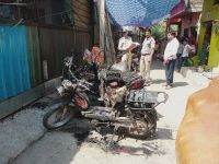 Four vehicles parked on the road blew up in Khandwa