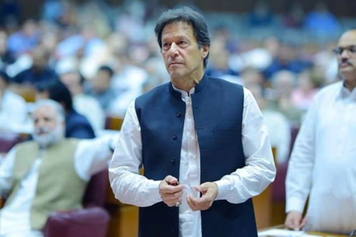 सत्ता जाने के बाद Imran Khan का पहला ट्वीट, पाकिस्तान की स्वतंत्रता को लेकर कही ये बात