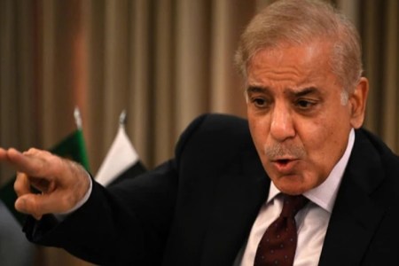 Shahbaz Color PM बनने से पहले शाहबाज ने दिखाया अपना असली रंग, अलापा कश्मीर राग ...