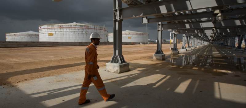 barmer oil field बाड़मेर के क्रूड ऑयल खजाने से कम क्यों पड़ रहा तेल?