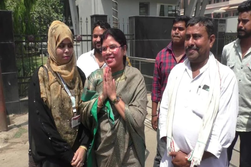 UP MLC Election Result 2022 Update SP Clean BJP Lost from Two Seats