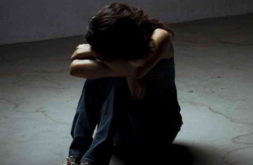 churu gang rape: मारपीट कर किया अधमरा, करते रहे बलात्कार, बेहोश नाबालिग को छोड़कर भागे