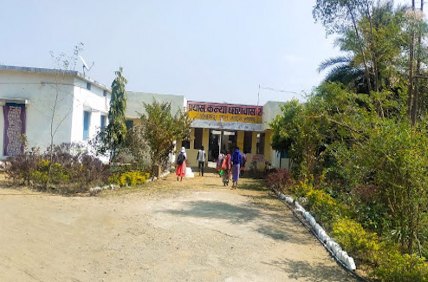 गल्र्स हॉस्टल में छात्रा ने लगाई थी फांसी, 2 महीने बाद छात्रावास अधीक्षिका को मिली ये सजा