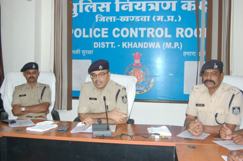 Dead body burnt in the forest after kidnapping, shed ashes in the pool