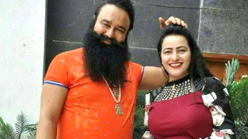 Ram Rahim's Devotee Asked Honeypreet About Dera Dhrone Got This Answer