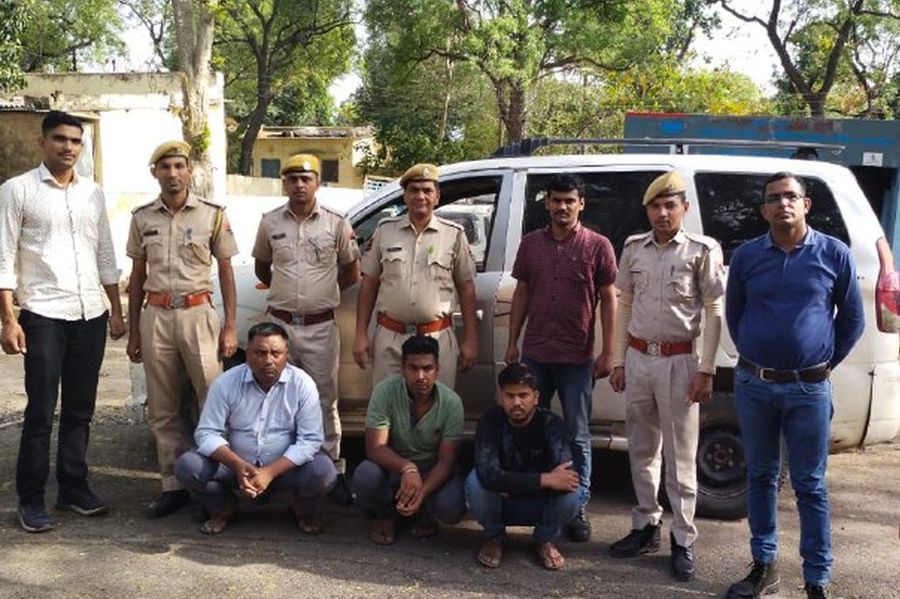 Video: ढाबा मालिक का अपहरण कर की मारपीट, पुलिस ने तीन आरोपी किए गिरफ्तार