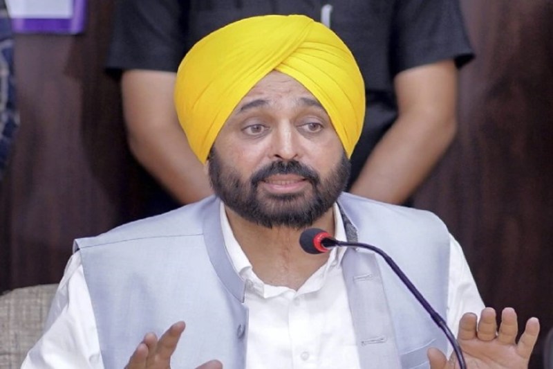 Punjab CM Bhagwant Mann clarification over Kejriwal-state officials meet