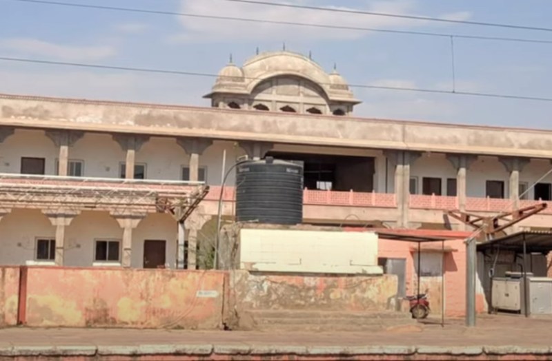 khatipura_railway_station.jpg