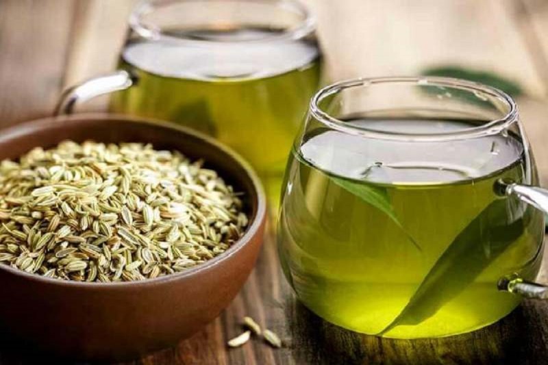 Fennel Seeds Water Benefits: जानिए सौंफ का पानी पीने के है ये अद्भुत फायदे, वजन कम करने से लेकर आंखो की रोशनी बढ़ता