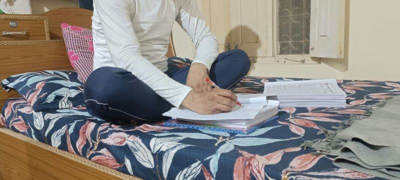 पेन के मूल्य में बोर्ड उत्तर पु​स्तिकाओं का मूल्यांकन, ​​शिक्षक नहीं ले रहे रुचि