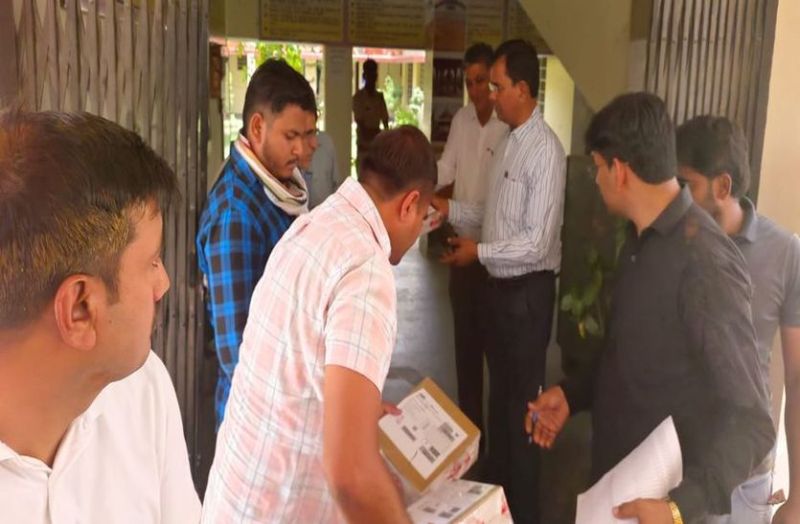 परीक्षा के बाद वीक्षकों को जाना होगा स्कूल, देनी होगी उपस्थिति