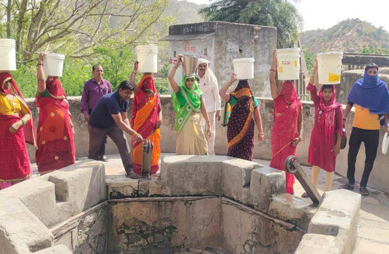 Drinking Water News: सीकर-झुंझुनूं के पाताल में भी पैंदे बैठा, चूरू में थोड़ा ऊपर आया पानी