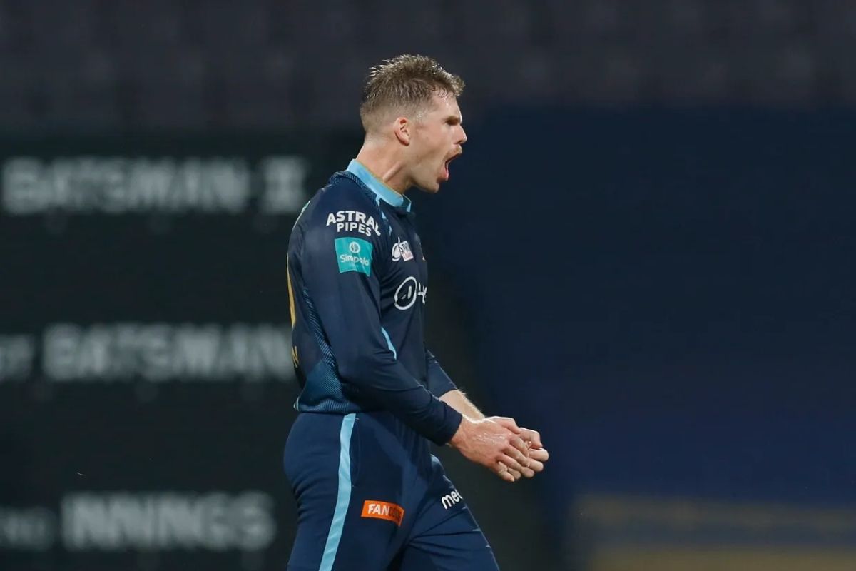 Top 5 fast bowler of present time