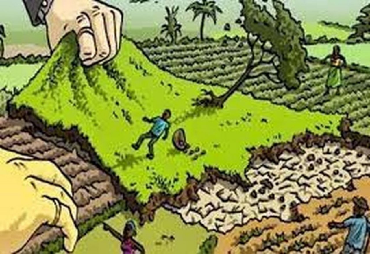 जमीन के लिए पुलिस-पंचायत में शह-मात का खेल