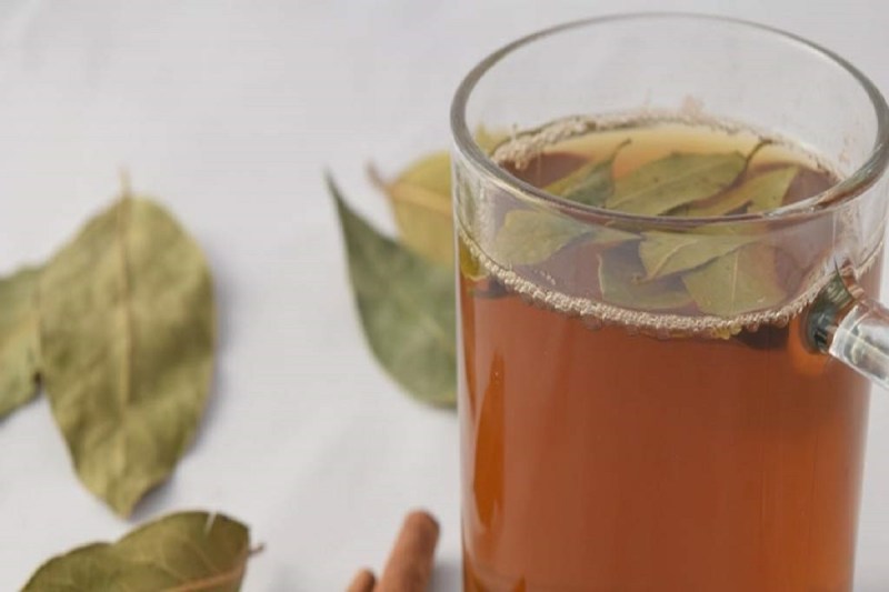  तेजपत्ते की चाय से करें अपने दिन की शुरुआत, वेट लॉस से लेकर हाई बीपी की समस्या को दूर करने में करता है मदद