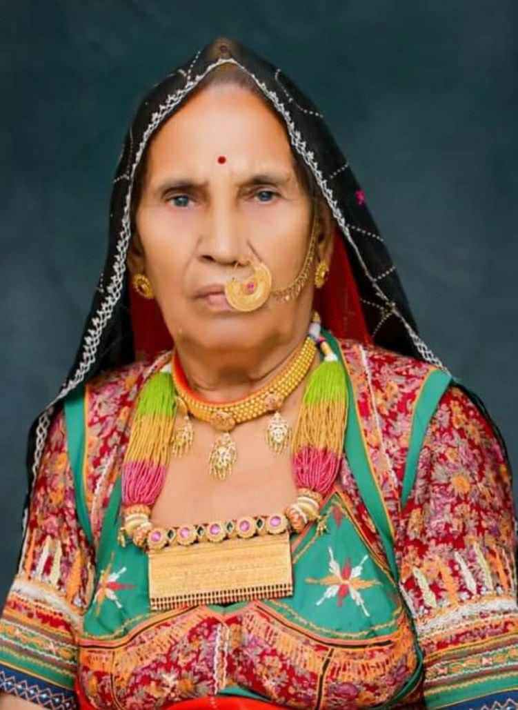 दुखद संयोग....बड़ी बहन के अंतिम दर्शन करते छोटी बहन के भी प्राण निकले