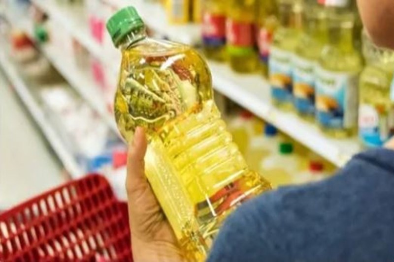 Indonesia Ban Palm Oil Export From Today Many Products Price Increased In India 