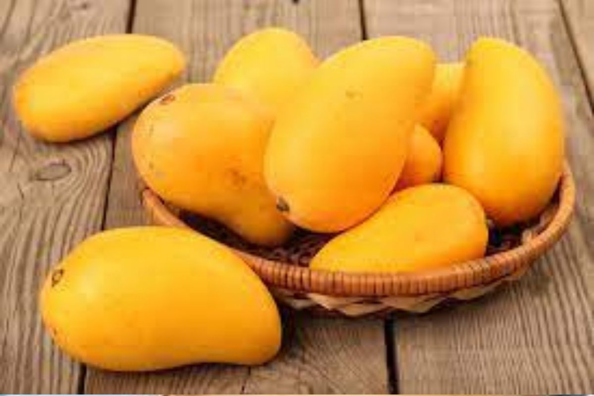 harmful_combination_with_mango.jpg