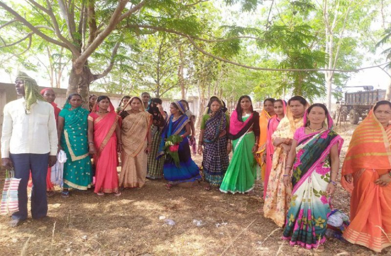 छत्तीसगढ़ में ग्रामीणों का दर्द : पहले चिटफंड वालों ने ठगा, अब पोस्टआफिसों में लूट का खेल