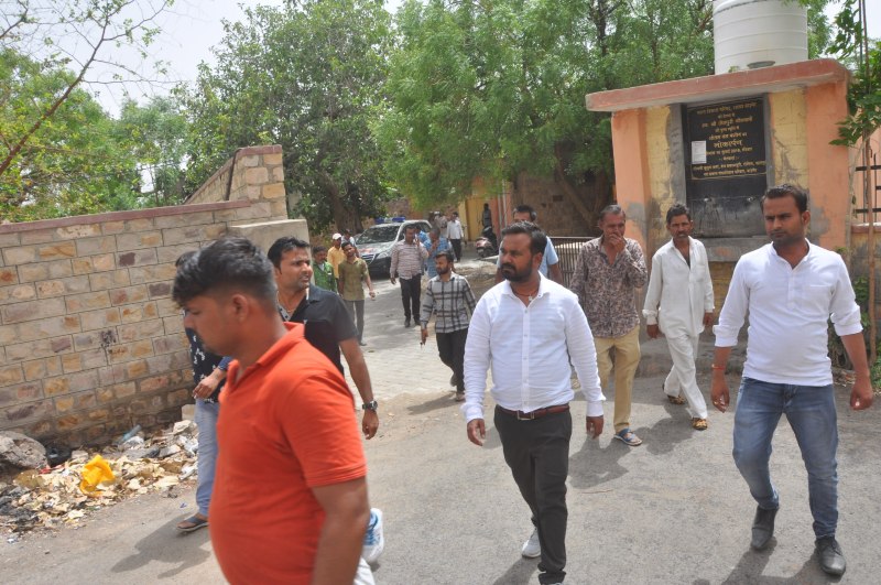 तेज रफ्तार स्कार्पियो की टक्कर से बीस फीट दूर गिरा मोटरसाइकिल सवार, मौत