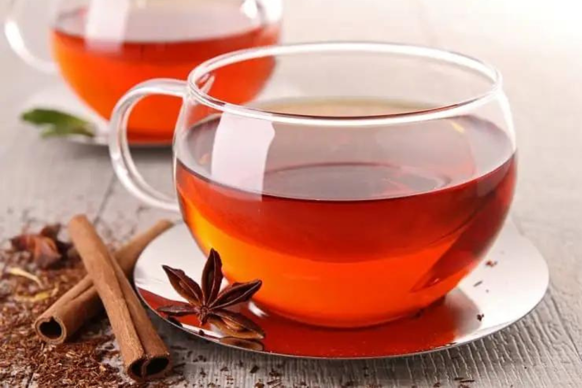 drinking_6_types_of_tea_in_diabetes_reduces_sugar.png
