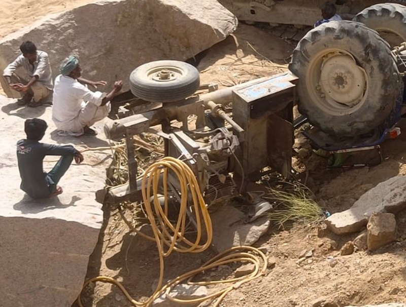 - मालवाड़ा की पहाडिय़ों में अवैध खनन, लीज क्षेत्र की आड़ में चल रहा था अवैध खनन