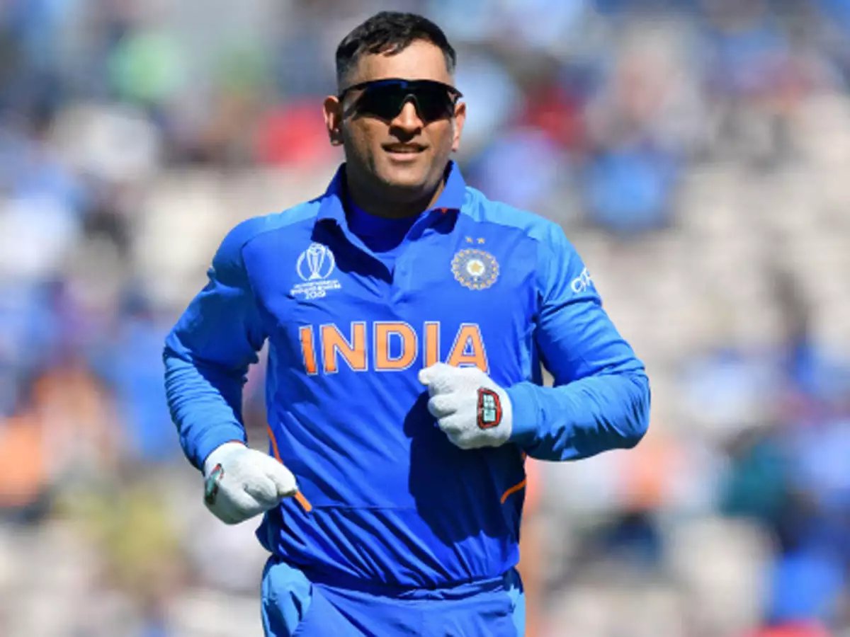 5 cricketers names ms dhoni as his cricketing role model