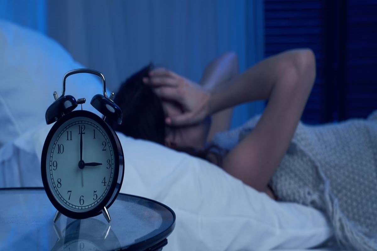  नींद न आने के जैसी बीमारी से चाहते हैं छुटकारा तो इन मुद्राओं से मिल सकता है लाभ