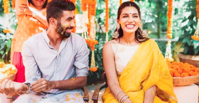 jasprit bumrah wife sanjana ganesan glamorous romantic video viral