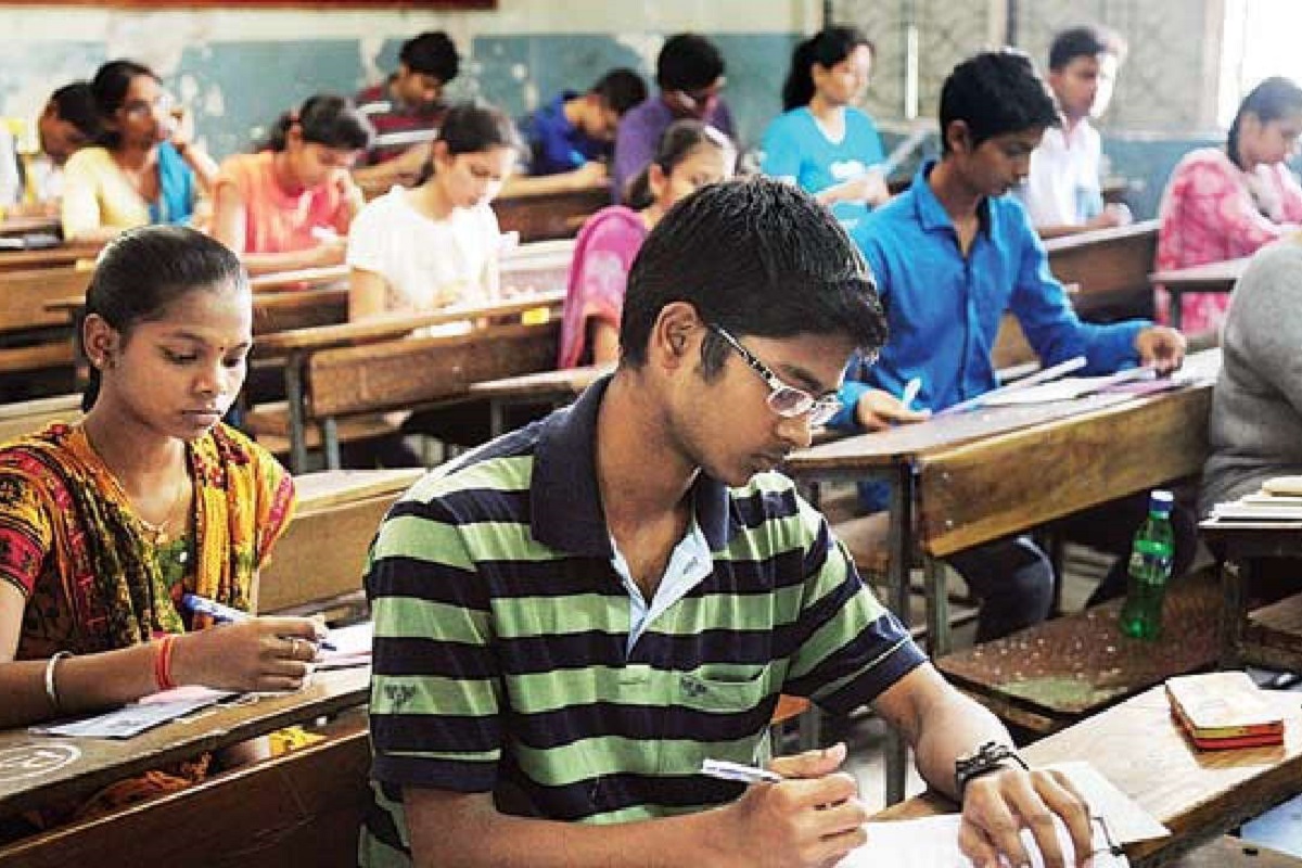 बिहार: 67 वीं BPSC PT परीक्षा का पेपर लीक, छात्रों ने पेपर सोशल मीडियो पर वायरल होने का लगाया इल्जाम