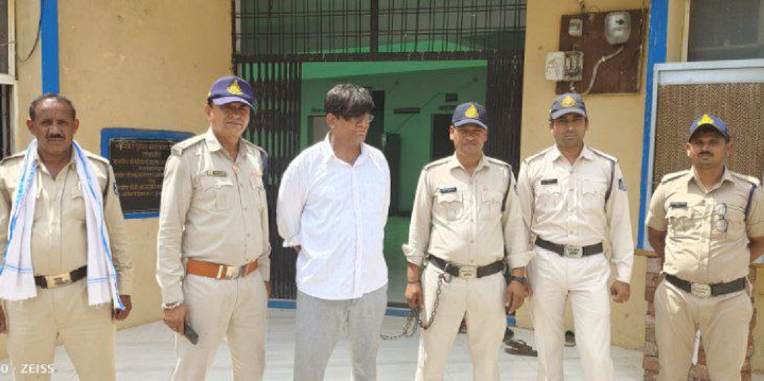 UP's pistol smuggler caught by police