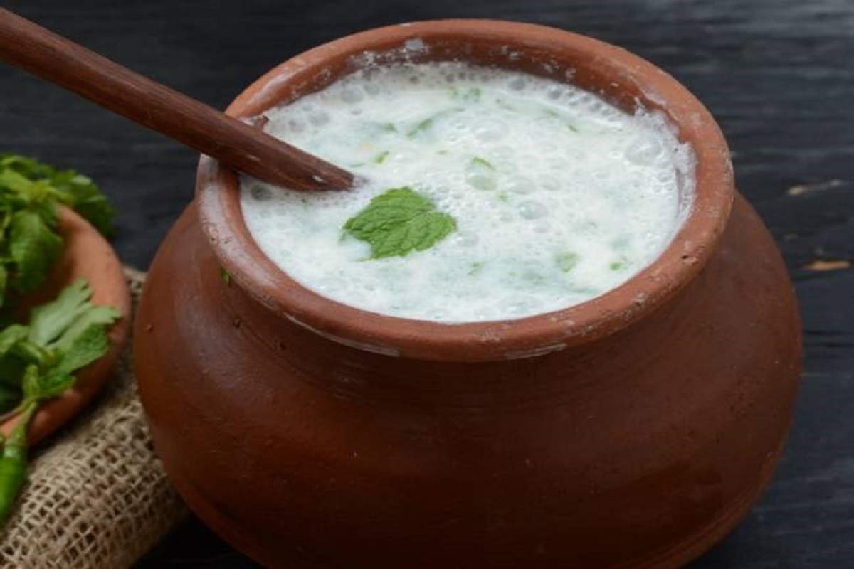 Buttermilk Side Effects: जानिए सेहत को फायदे पहुंचाने वाले छाछ के होते हैं ये नुकसान, कई समस्याओं के लिए हो सकता है हानिकारक