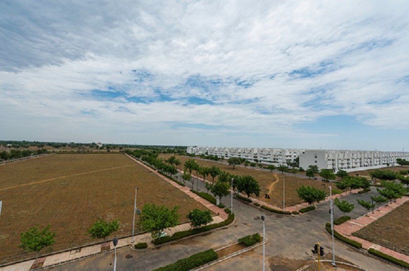 गरीबों के भूखंड हड़पने की आशंका, सरकार ने रोका आवंटन