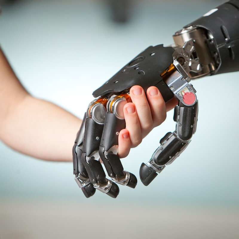 IIT created Artificial Hand this on Top 5 Startup in India and Foreign