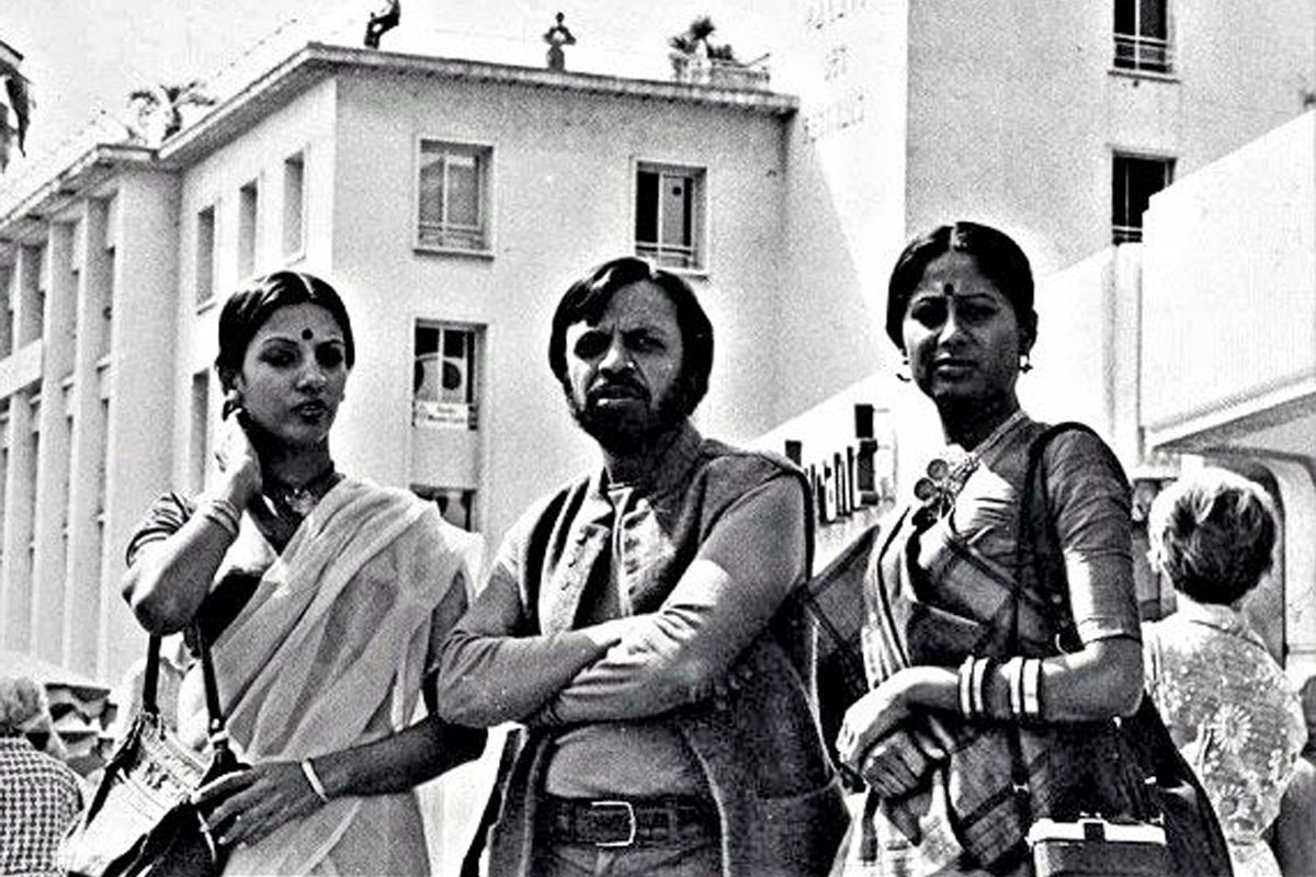 46 साल पहले जब Cannes पहुंची थीं Shabana Azmi और Smita Patil