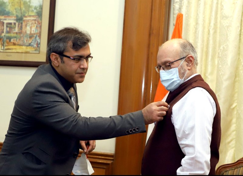 IAS sanjeev khirwar and Dog.jpg