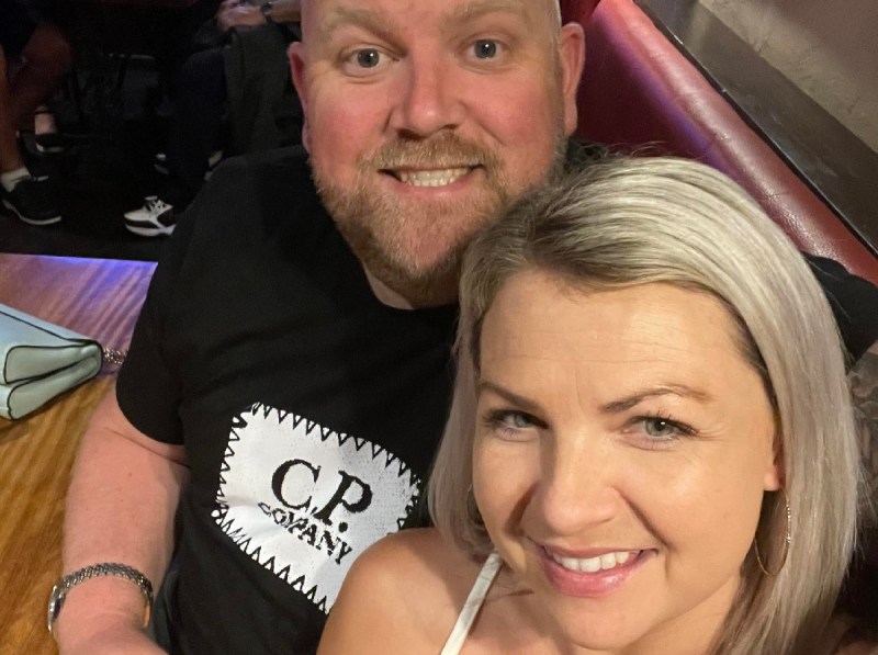 'मेरी वाइफ को खरीद लो', पति ने फेसबुक पर डाला पत्नी को 'सेल' करने का पोस्ट, फिर जानिए क्या हुआ