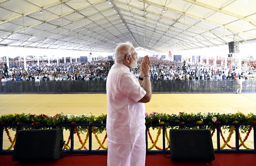 PM Modi in Aatkot ऐसा कुछ नहीं किया जिससे देश का सिर झुका हो : मोदी